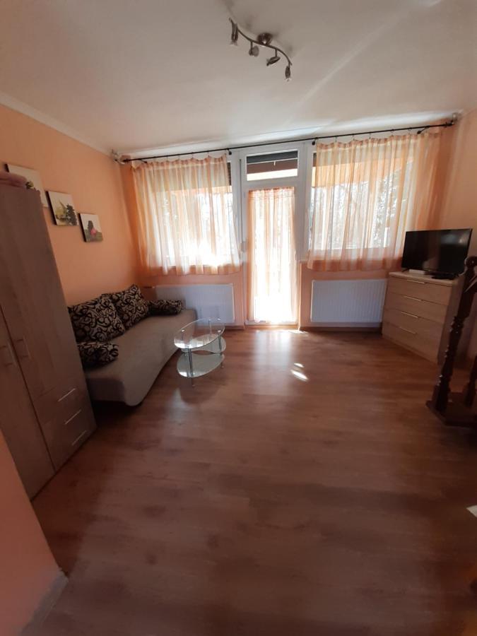 Narcisz Apartman ギュラ エクステリア 写真